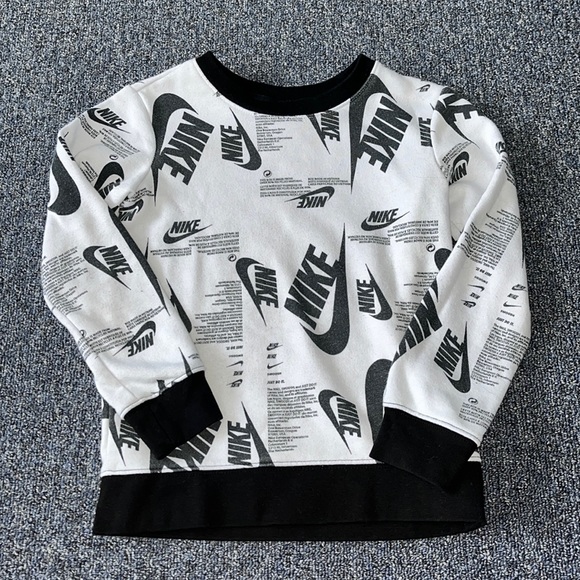 Toddler Nike sweater - Picture 1 of 3
